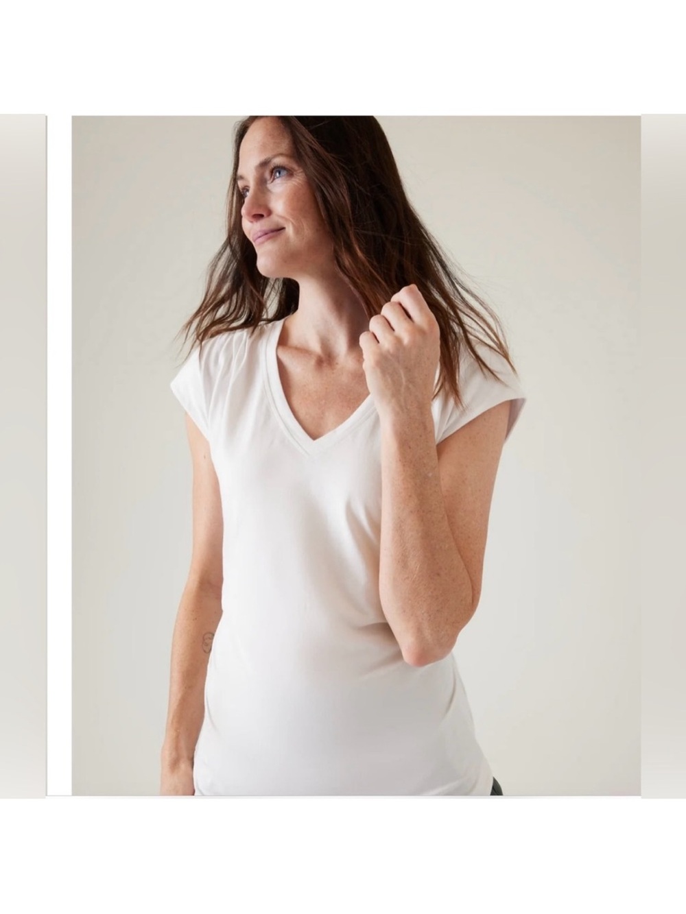 Athleta OUTBOUND V NECK TEE White Size 3X